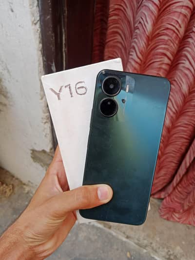 vivo y16 with box