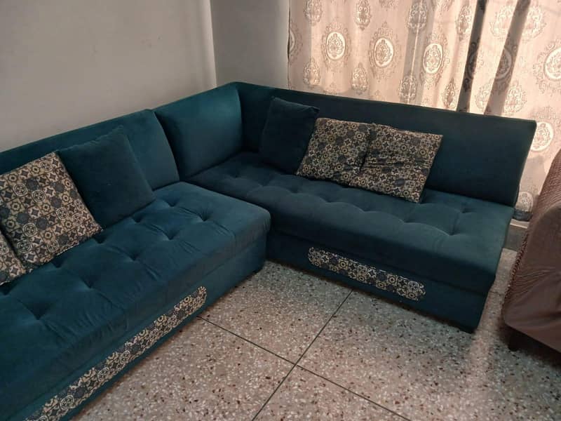 seven setar sofa 3