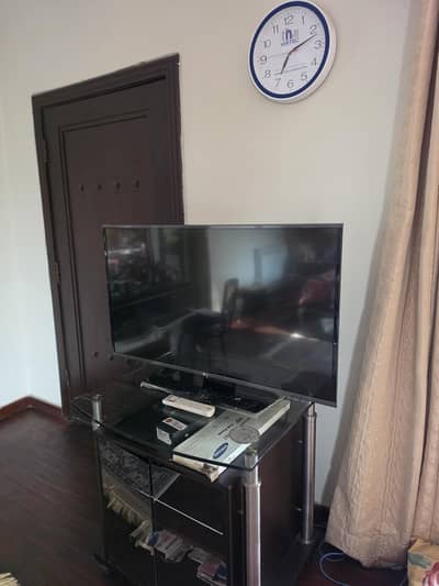 LG LED 43" SMART TV (43UJ634V)