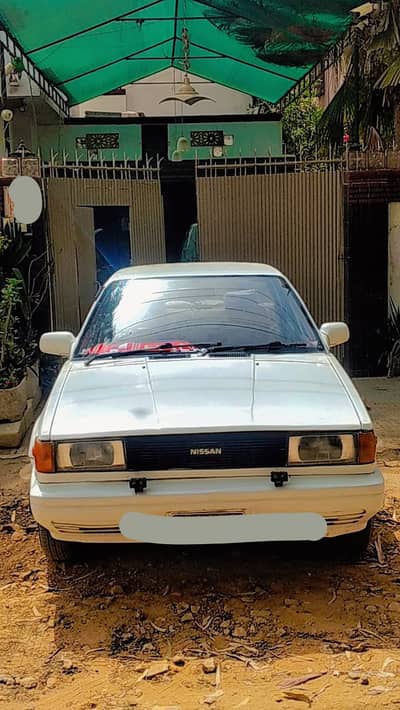 Nissan Sunny 1990