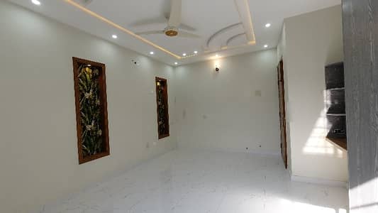 In G-11/3 Of Islamabad, A 5 Marla House Is Available