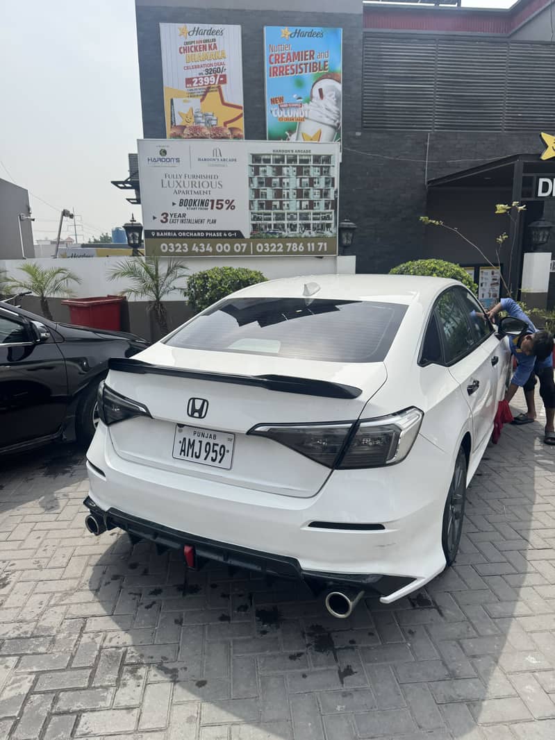 Civic 11 Gen diffuser bumper 2