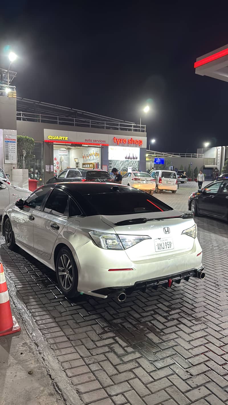 Civic 11 Gen diffuser bumper 4