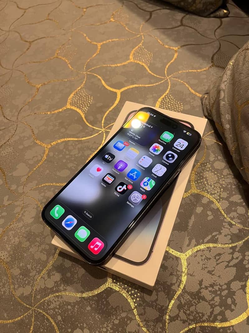 Iphone 14 pro max 10