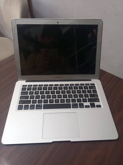 MacBook air core i7