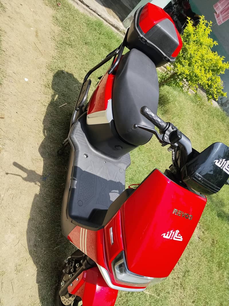Revoo model 2026 03452819008 3