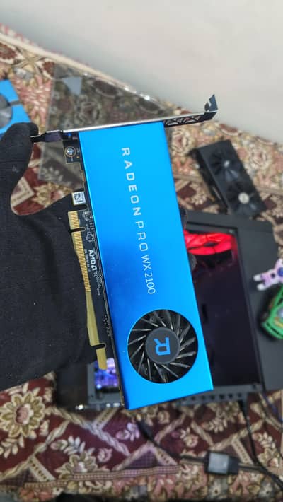 AMD Radeon wx 2100 PRO Company Sealed