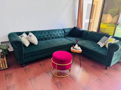 Green. Color sofa set