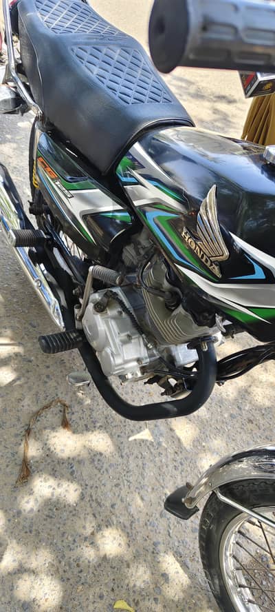 Honda CG 125 2024 model 11month ki bike  03110217221