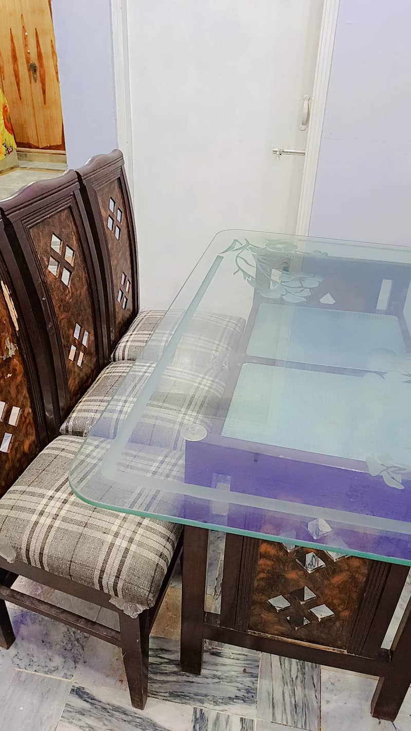 Dining table 3