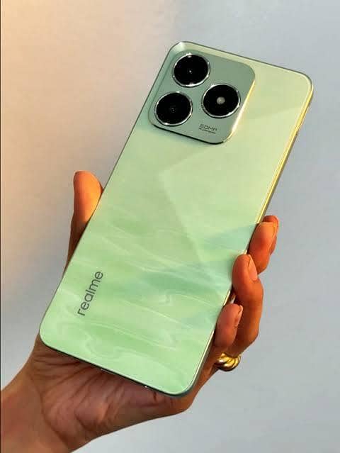 Realme C63 1