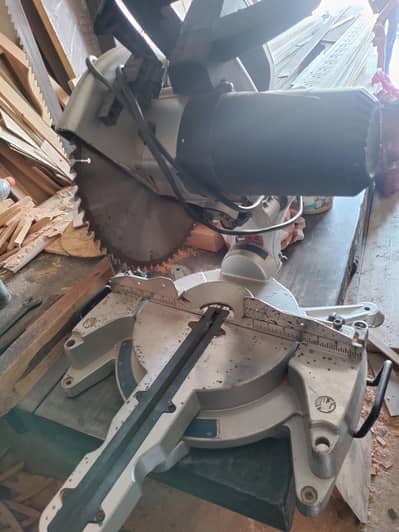 10" sliding miter saw