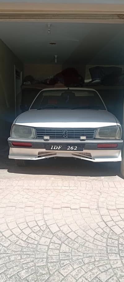 Peugeot 505model diesel 2000cc