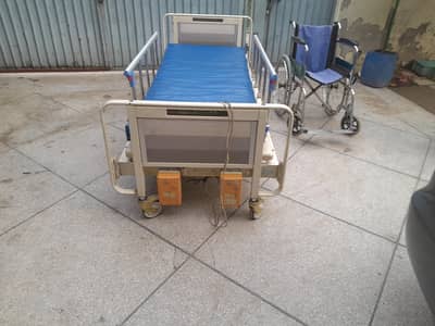 Electric patient bed