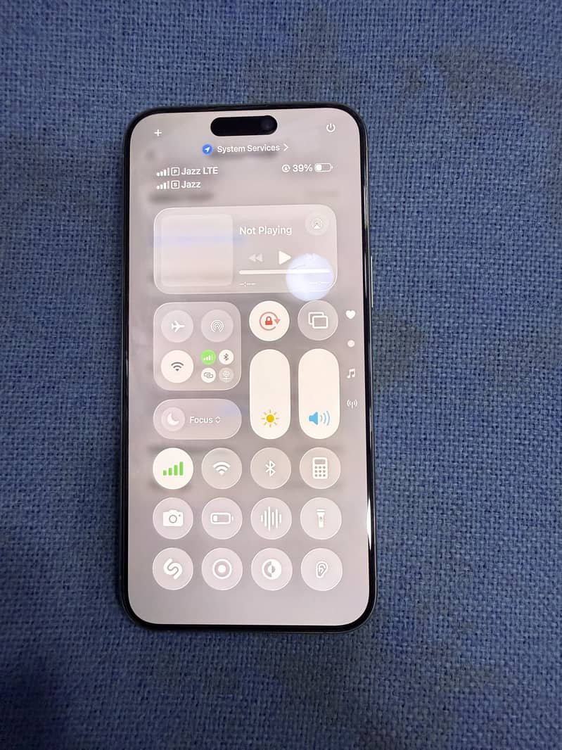Iphone 15 pro max 8