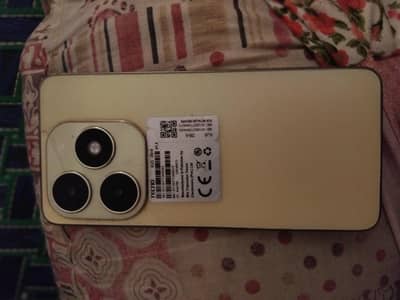 Tecno spark 20