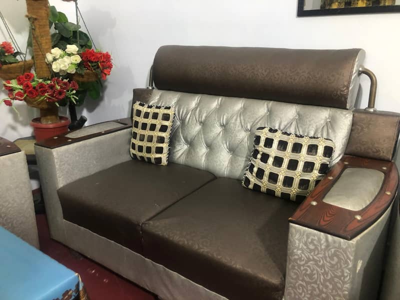 7 Seater Sofa 1