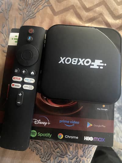 FOX box 8 ram 128 gb +voice remote + hang nhi hota