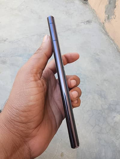 Samsung s22 ultra duall sim plus Esim 12/256
