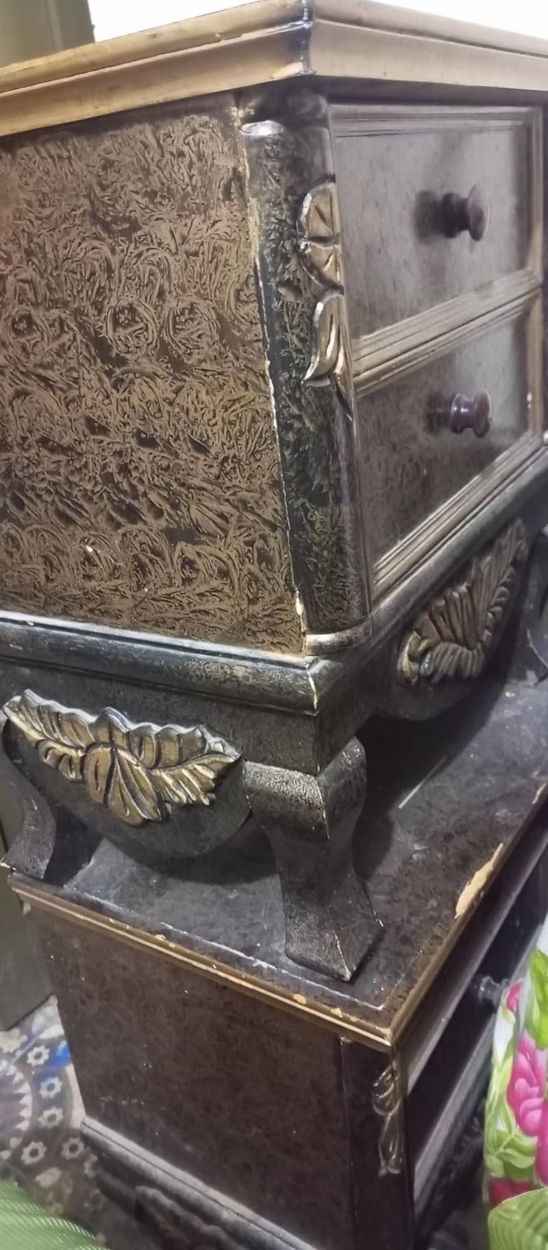 bed dressing table 7