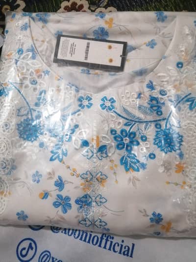 lawn 3 piece dress new embroidered