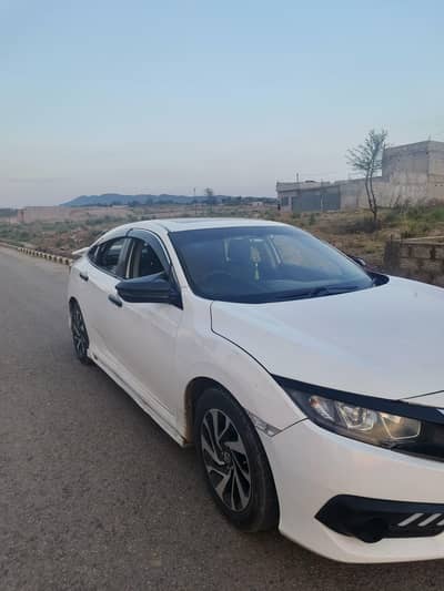 Honda Civic oriel 2017 model