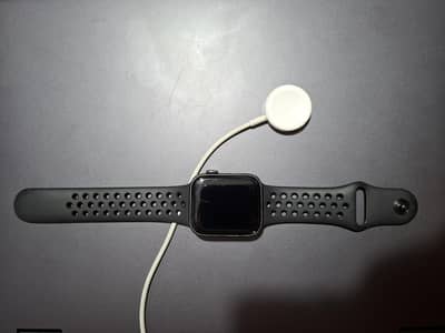 Apple Watch Series 5 (Nike Edition) GPS + Cellular / LTE