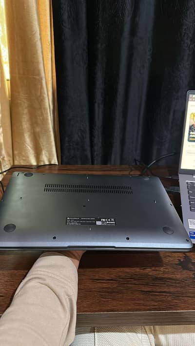 laptop 8gb 256gb amy ryzen 10/10
