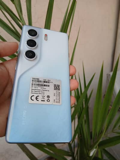 Tecno Camon 40 Pro 8/256 Warranty 6 Months Remaining