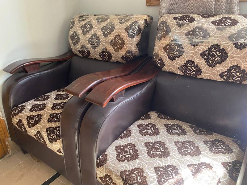 9 pcs Sofa Set with Table 3