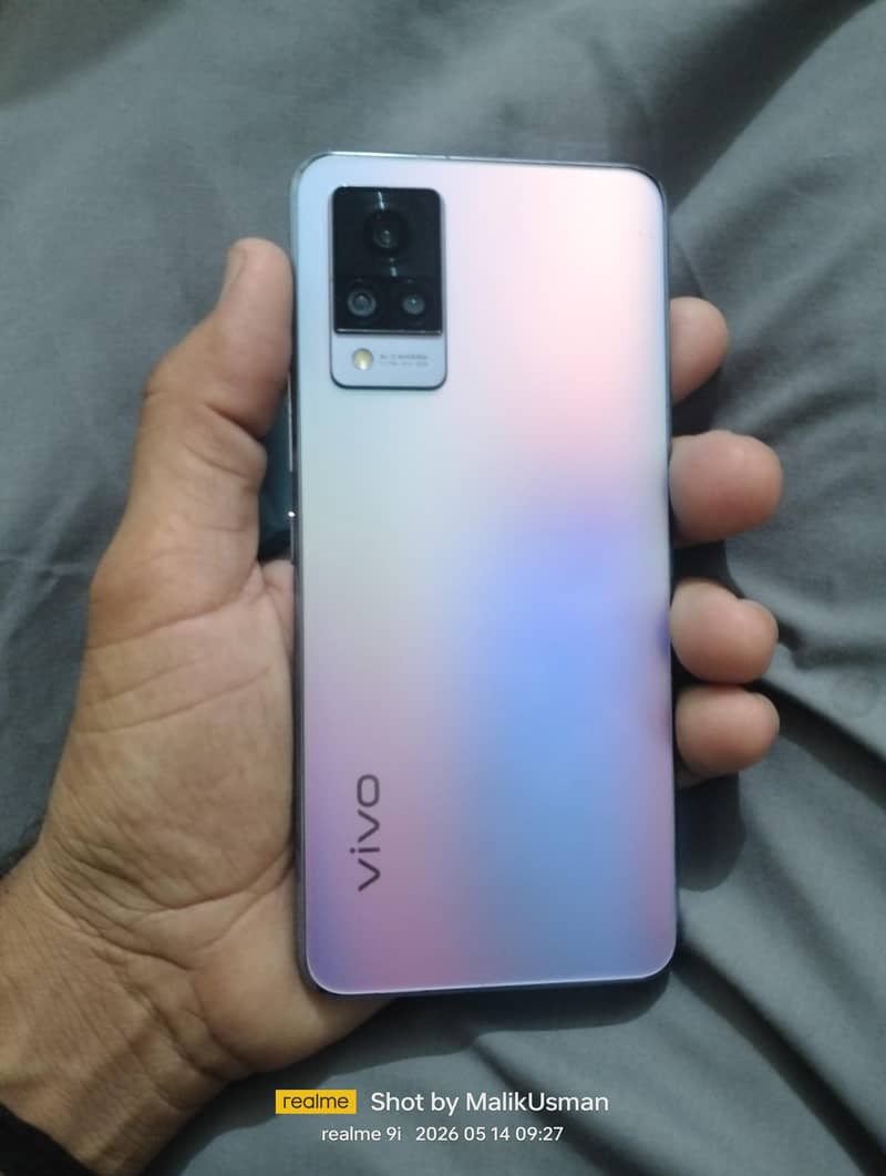 vivo v21 0