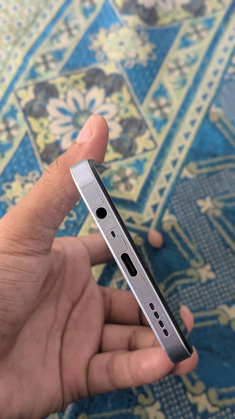 Realme note 60 5