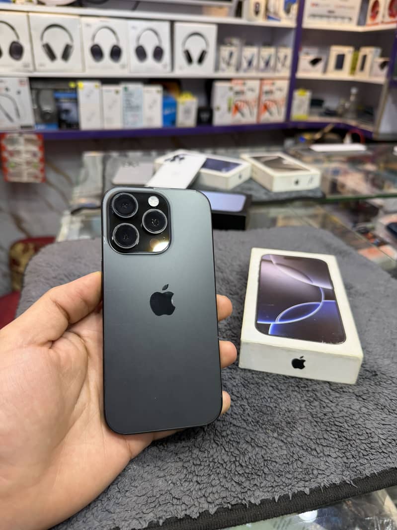 Iphone 16 pro 0