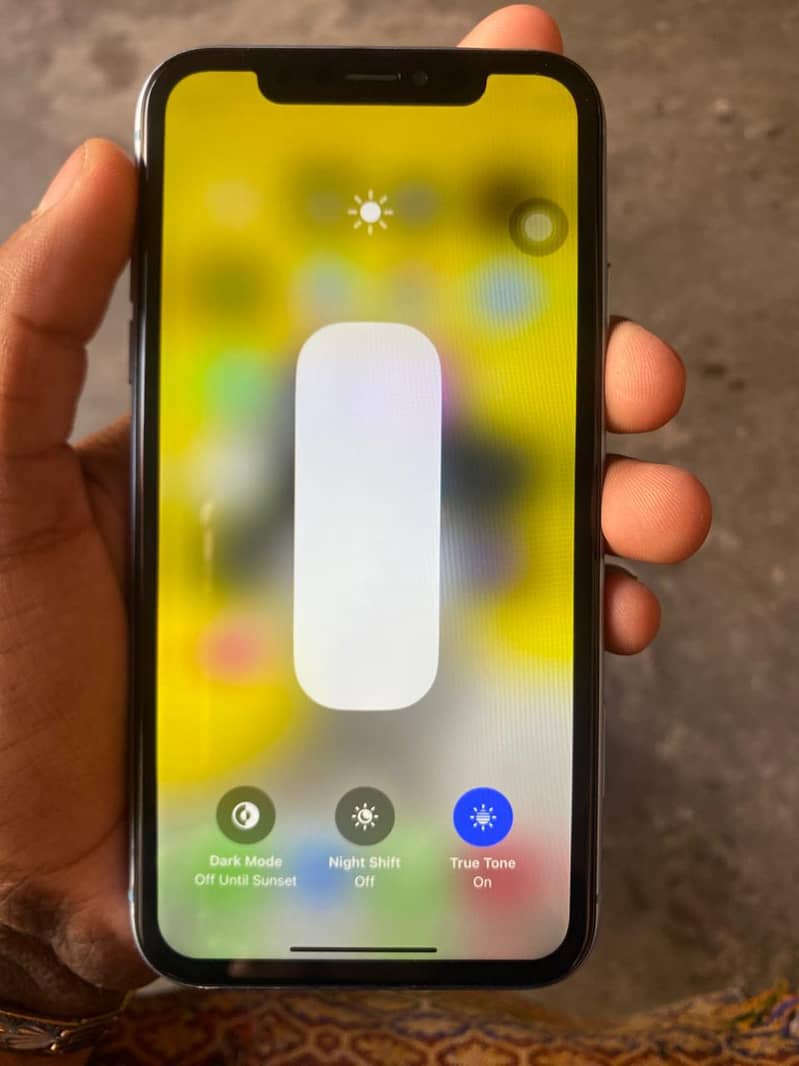 iphone xr 3