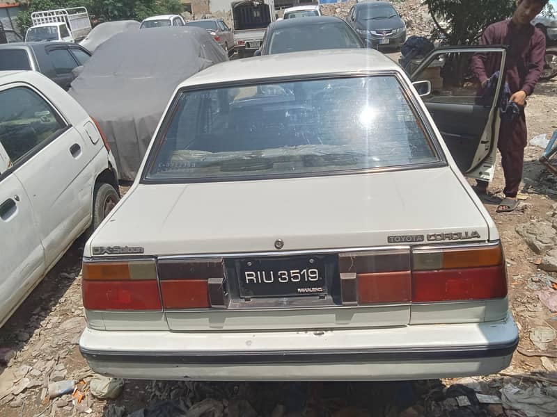 Corolla 86 0