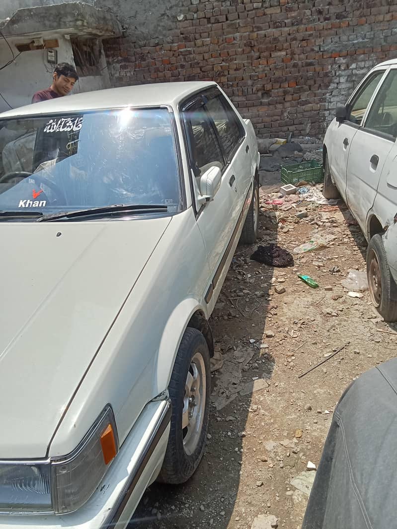 Corolla 86 6