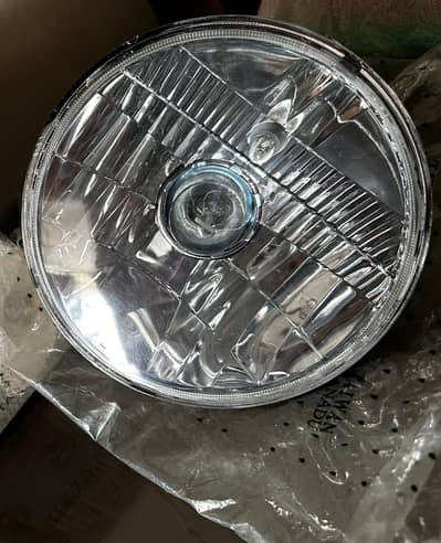 Genuine Head Light suzuki 150  New pri h