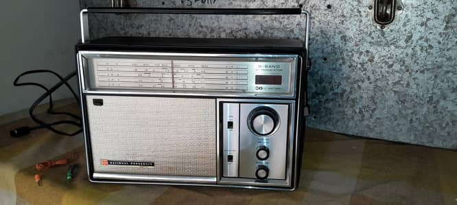 National Panasonic radio R551