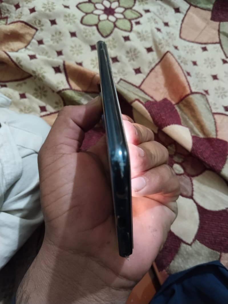 vivo v21e 1