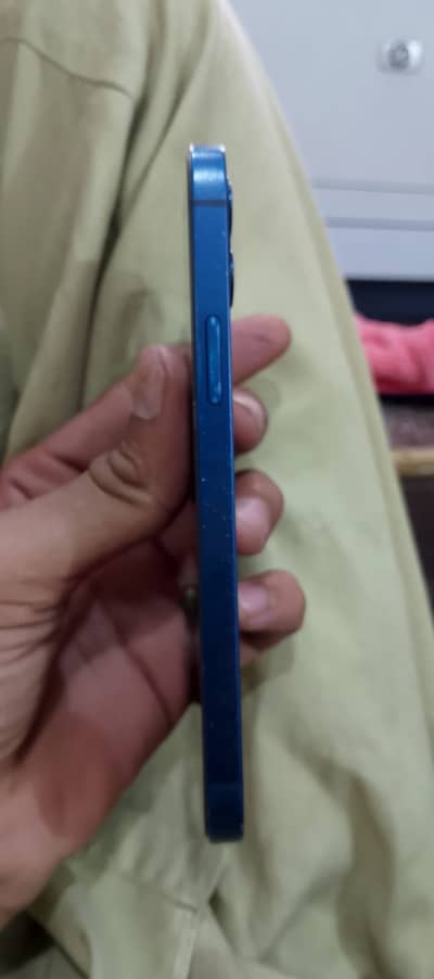 I phone 12