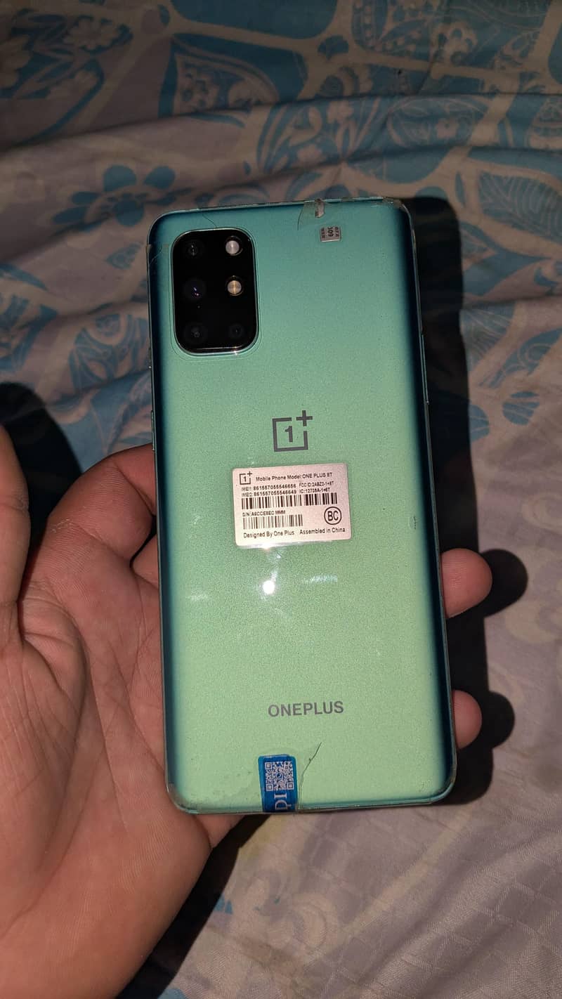 one plus 8t 3