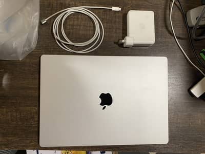MacBook Pro M1 Max - 1TB - 32GB