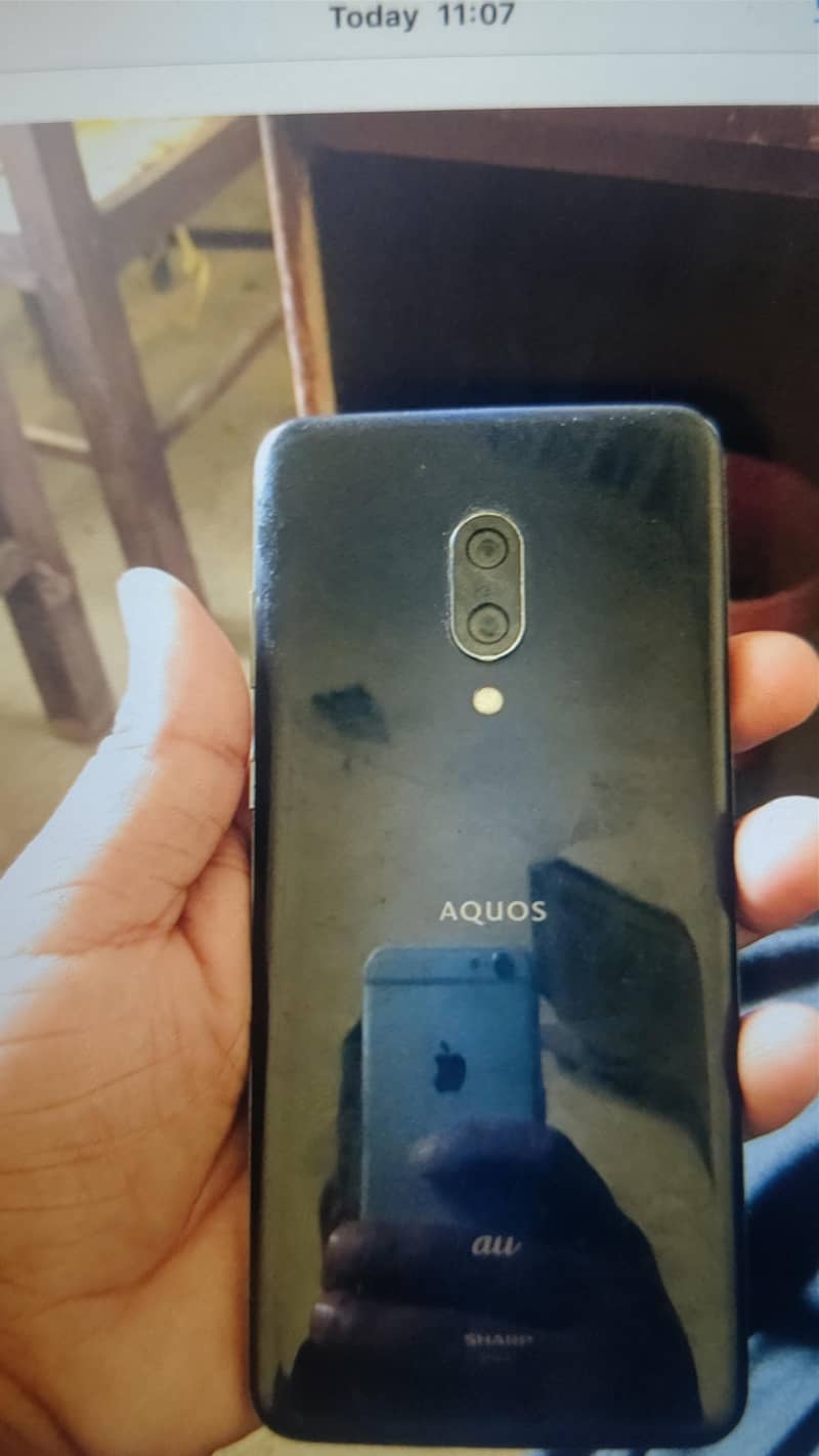 Sharp Aquos Zero 2 6