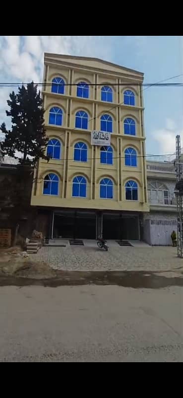PLAZA BRAND NEW B BLOCK 7 Marla 6 FLOOR