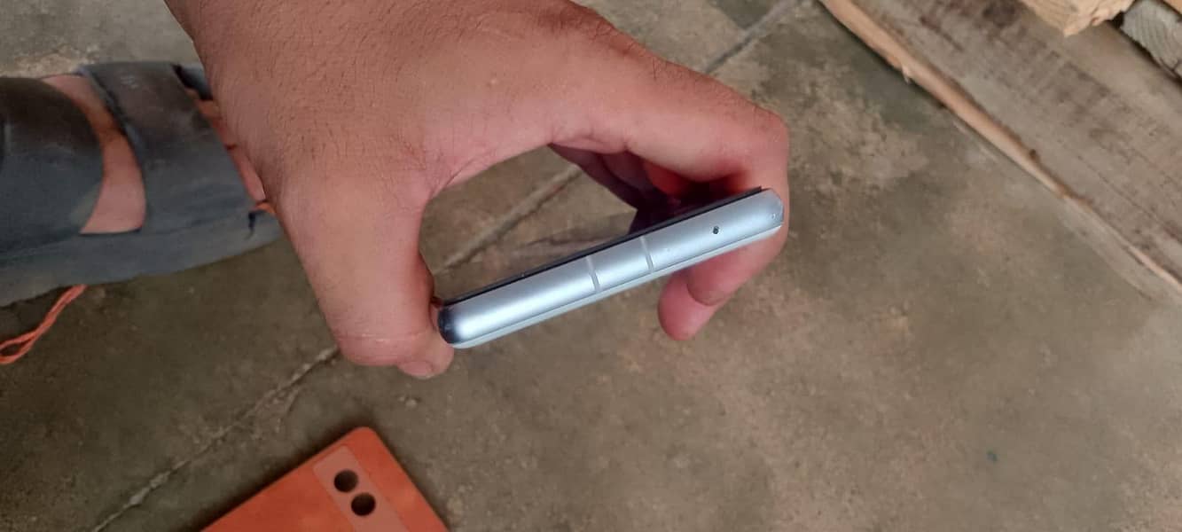Google pixel 7a 3