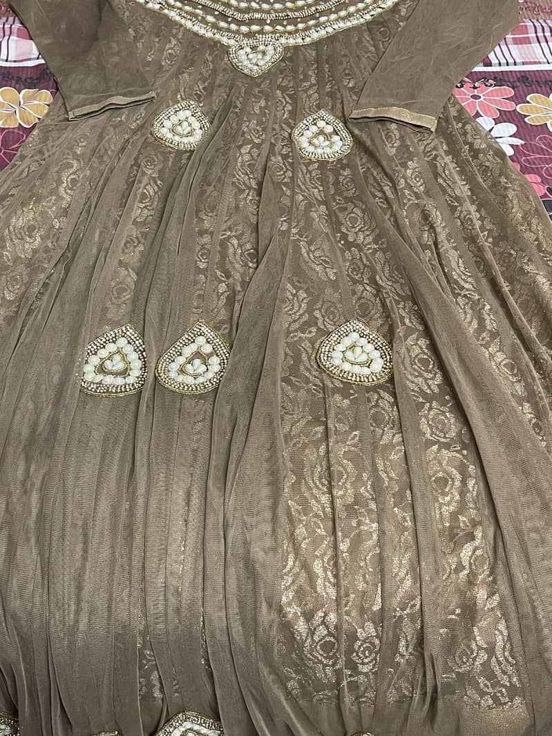 Brown maxi 5