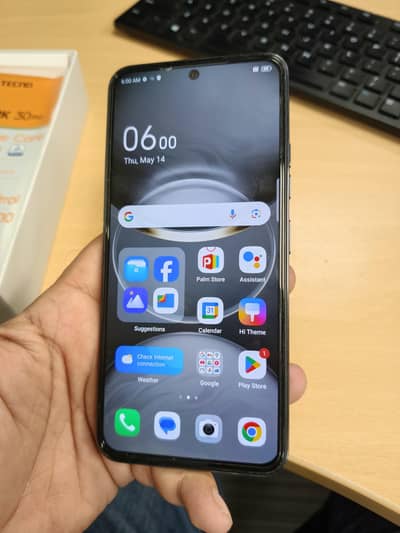 Tecno spark 30 pro 8gb 128g 1 month warranty Lush condition