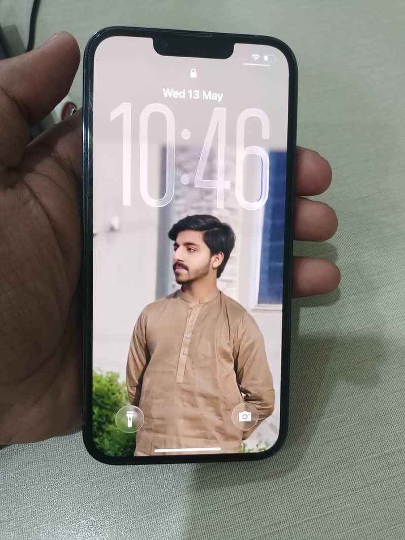 iPhone 13 pro 2