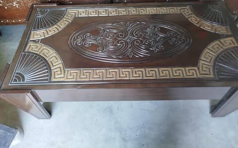 WOODEN TABLE
