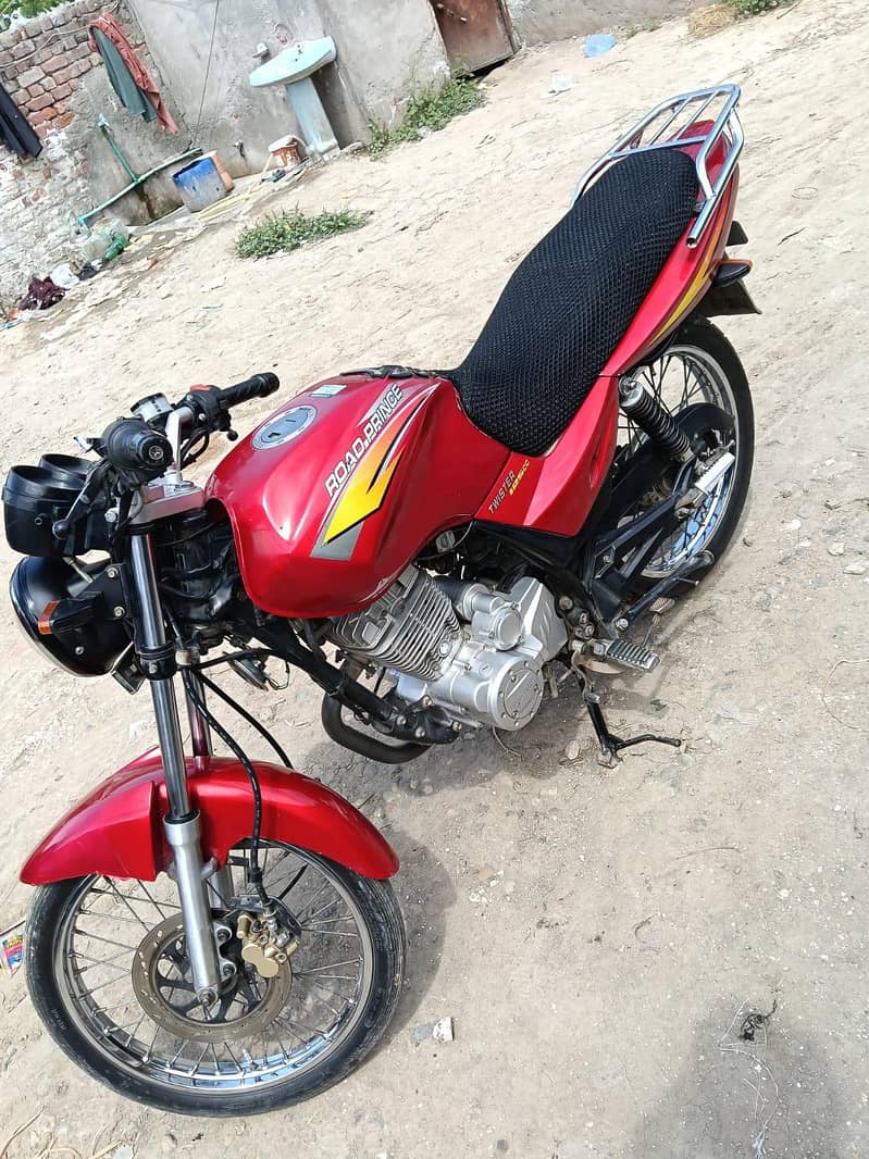 ارجنٹ سیل 8